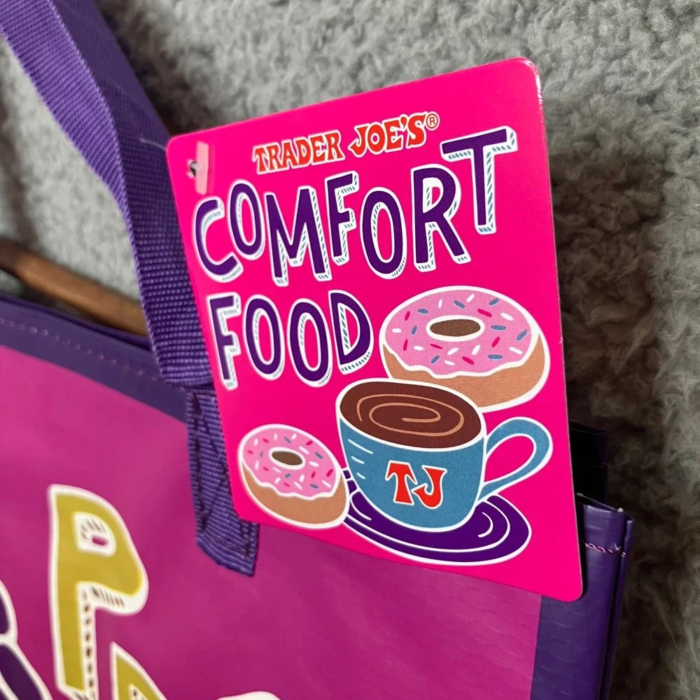 NWT 2 Trader Joes Tote Bags Mac & Cheese PB&J Comfort Food Set USA Tourist Gift - Picture 2 of 5